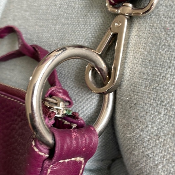 Roots Stella Flat Tribe Leather Crossbody Bag - Picture 4 of 16